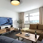 Mona Lisa 24h-check-in, 4 Pers, Balkon, Parkplatz 布伦瑞克
