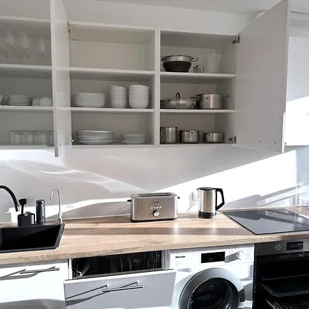 아파트 Mona Lisa 24h-check-in, 4 Pers, Balkon, Parkplatz